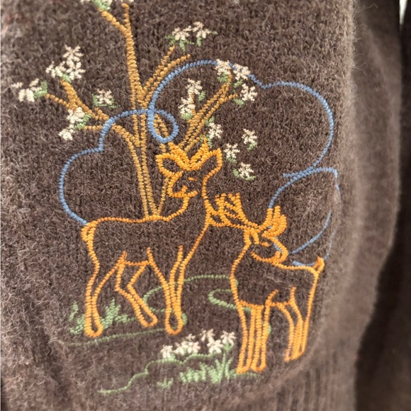 NWT Blu Pepper Brown Cardigan with Embroidered Wildlife - L - Picture 11 of 12